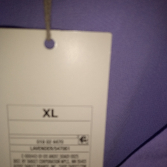 Tank top - Picture 2 of 3